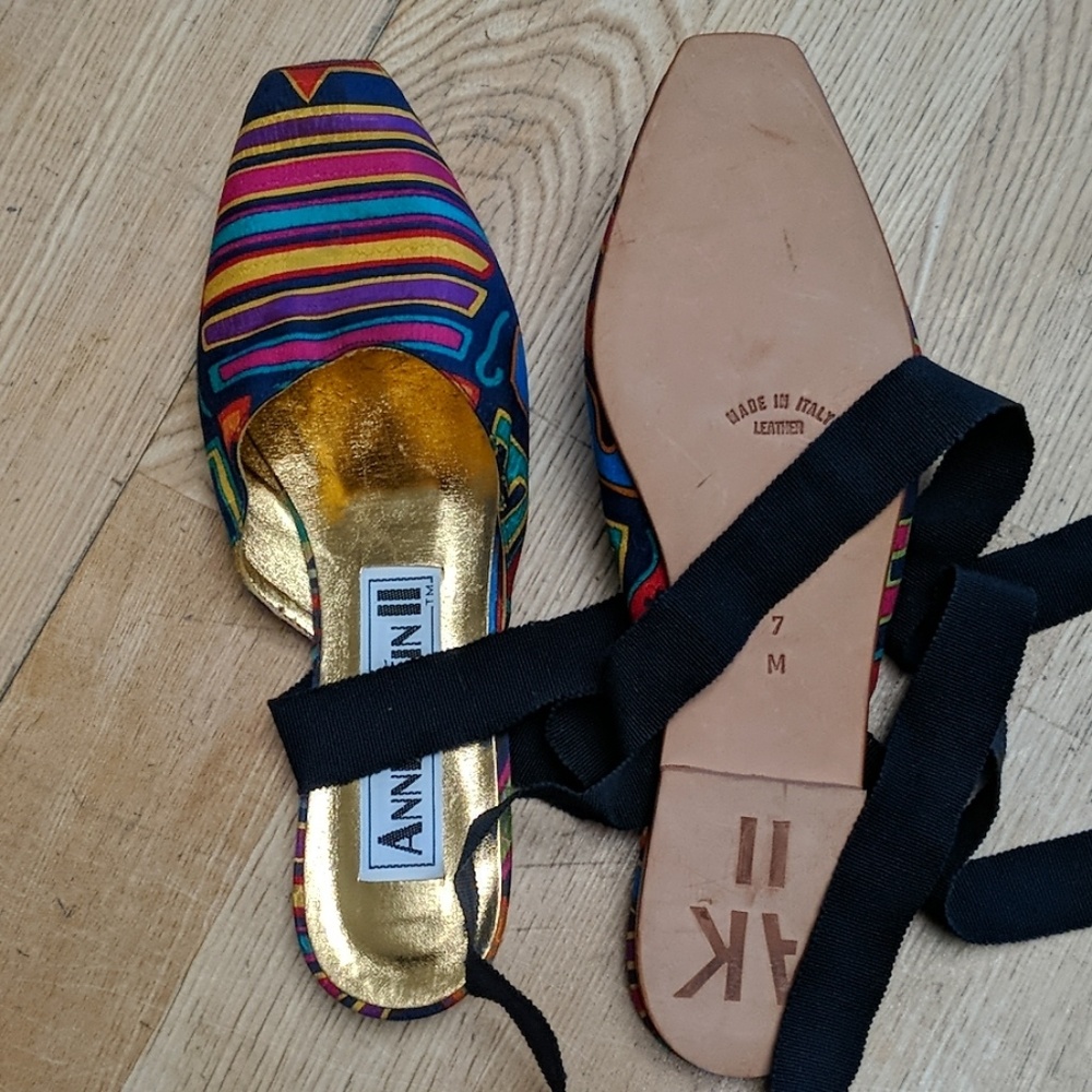 Fabric tie up flats - Picture 1 of 1